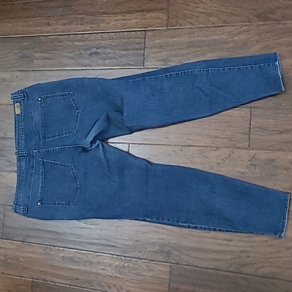 Jessica Simpson Junior Plus Kiss Me Jeggings size 16W - Picture 2 of 9